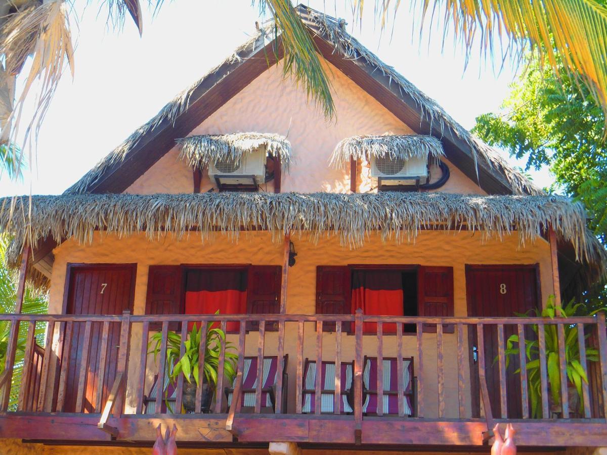 Hotel Trecicogne Morondava Exterior photo